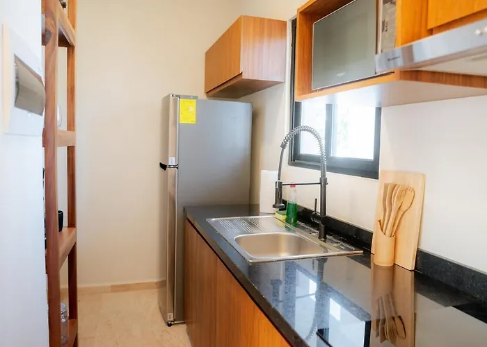 Ph 3br Jacuzzi Club Pass Apartment