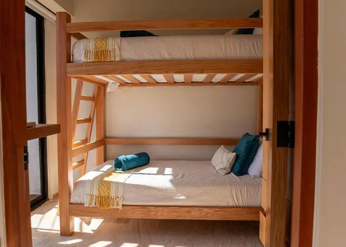 Ph 3br Jacuzzi Club Pass Apartment