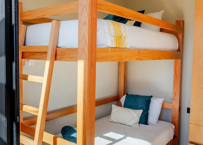 Ph 3br Jacuzzi Club Pass Apartment